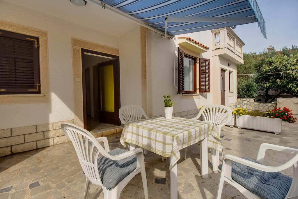Apartments Franjo Mali Losinj Room photo